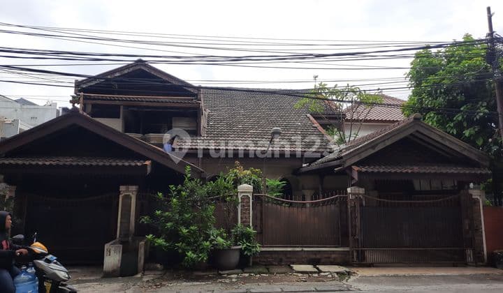Di Jual Rumah 1½ Lantai Siap Huni di Pinggir Jalan Besar Rawamangun Jakarta Timur