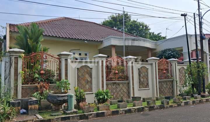 For Sale: Ready-to-Occupy House in Billymoon Pondok Kelapa, East Jakarta.
