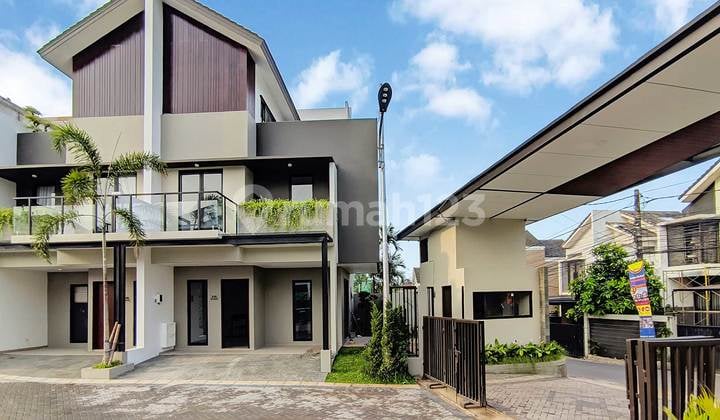 Rumah 3 Lantai Full Baru, The Astelia Bintaro