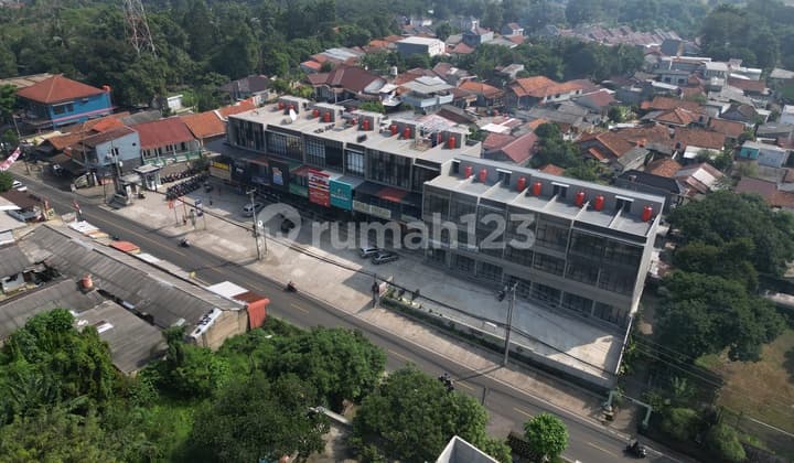 Ruko SIAP HUNI Hadap Jalan Raya, Parkiran Luas. Start 2,3 Man (Grand Centro Depok)