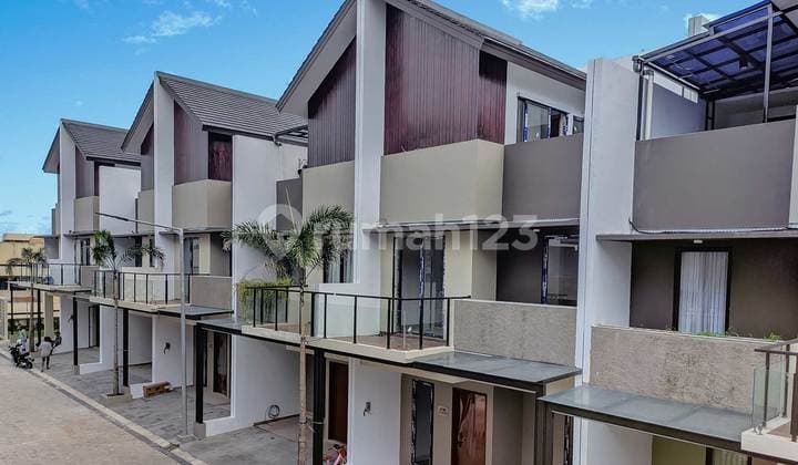 Rumah 3 Lantai Harga Spesial Bintaro Lokasi Strategis