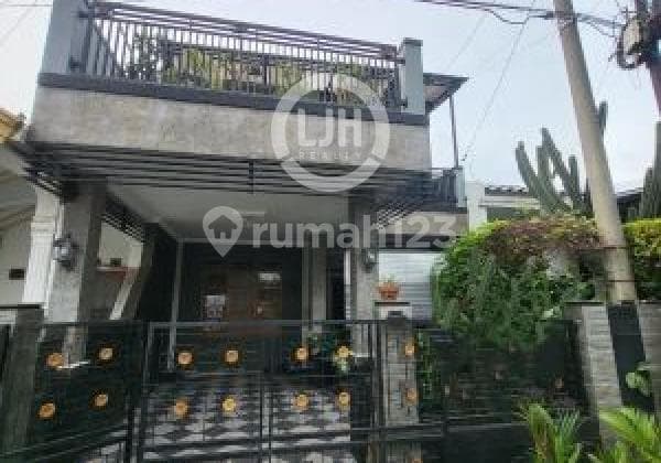 Disewakan Rumah 2 Lantai, Luas 120m2, 4 Kamar Tidur, Cocok Dijadikan Hunian/kantor, Semi Furnished Siap Huni, Dalam Komplek Keamanan 24 Jam, Di Antapani Bandung