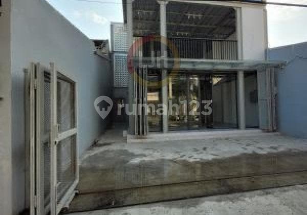 Dijual Ruko 3 Lantai Luas 180 M2, Siap Pakai Cocok Untuk Kantor/ Resto, Tempat Usaha, Area Komersil Di Antapani, Bandung