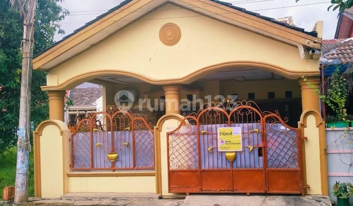 Ready to occupy house with SHM in Taman Kebalen Indah, Bekasi