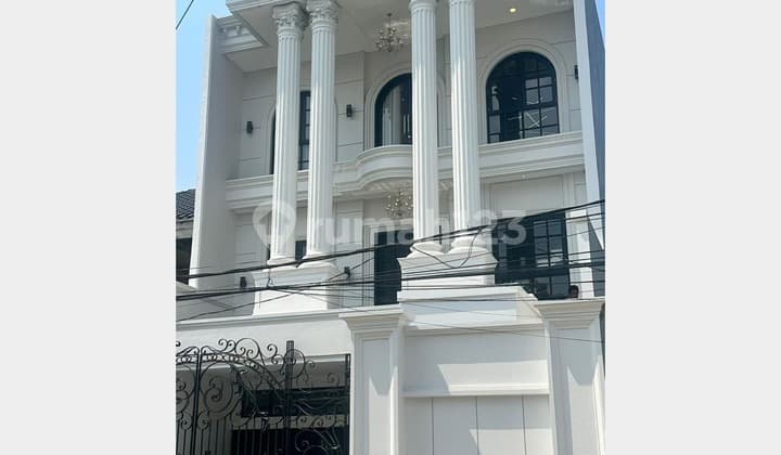 DIJUAL RUMAH BAGUS dan MEWAH DI KELAPA GADING