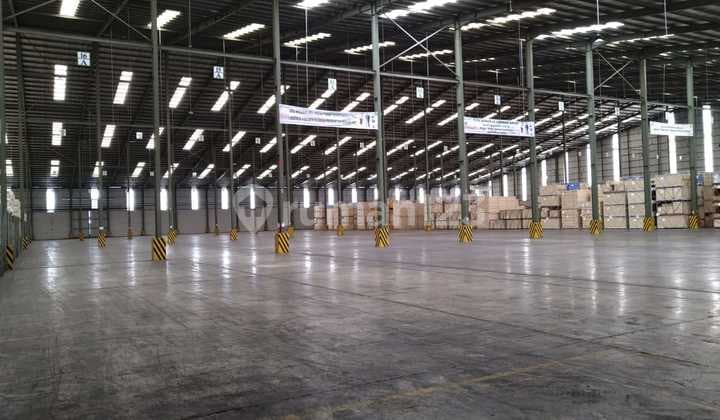 DISEWAKAN GUDANG BESAR DI KAWASAN INDUSTRI KARAWANG