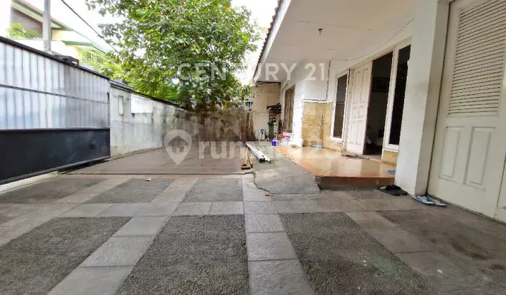 Turun Harga, Dijual 2 Rumah 1 Lahan Area Melawai, Akses 2 Arah