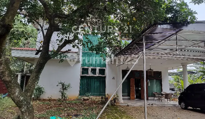 For Sale: House with Quite Spacious Land, Suitable for Townhouse