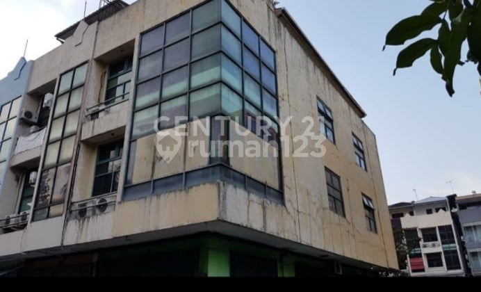 For Sale Corner Shop House in Mampang Prapatan