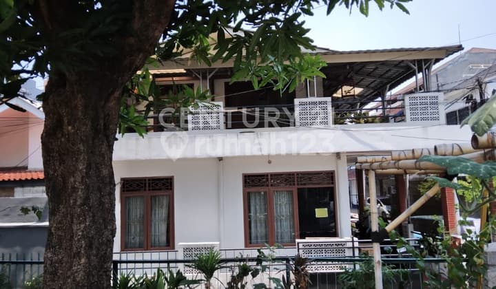 For Sale House on Jl. Anggrek Nelimurni Slipi