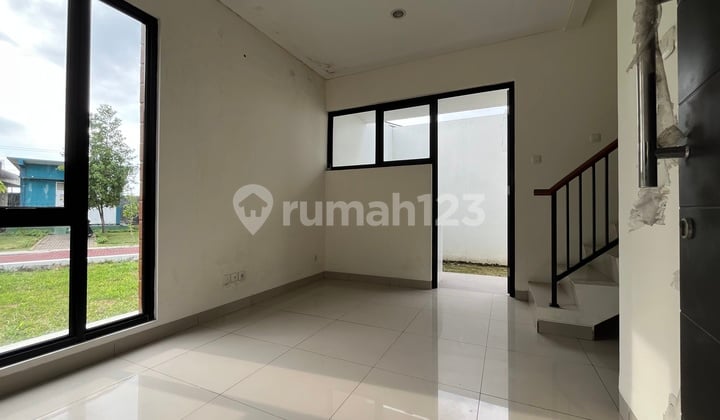 Luxury House in Bekasi Priced at 1 Billion