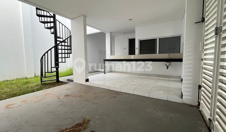 Rumah Mewah 3 Lantai Tipe Hook Di Bekasi Utrata