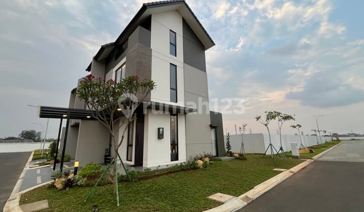 Chelia Residence Summarecon Crown Gading 3 Lantai Hook