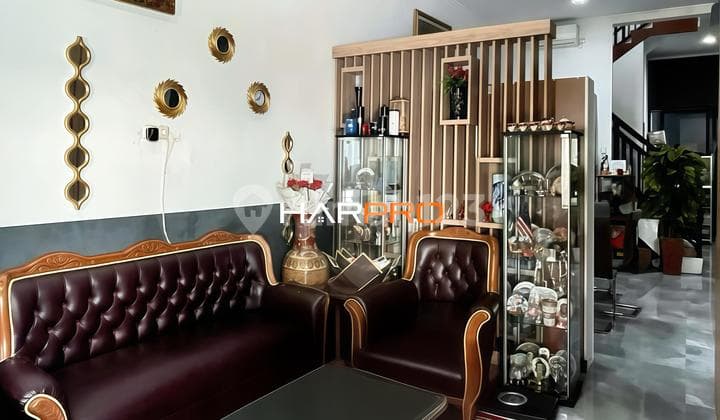 Modern Contenporay Semi Furnished Tebet