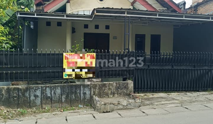 Rumah Siap Huni Pinggir Jalan Jati Asih