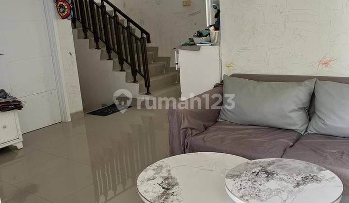 Rumah Cantik Asri Siap Huni, Lingkungan Terjaga Oleh Security 24 Jam