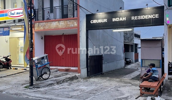 Ruko Siap Huni, Cocok untuk Dijadikan Kantor, Cocok dengan Buka Usaha. Kantor Juga di Depan Perumahan