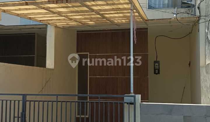 Dijual Rumah 2 Lantai Siap Huni Di Manyar Indah