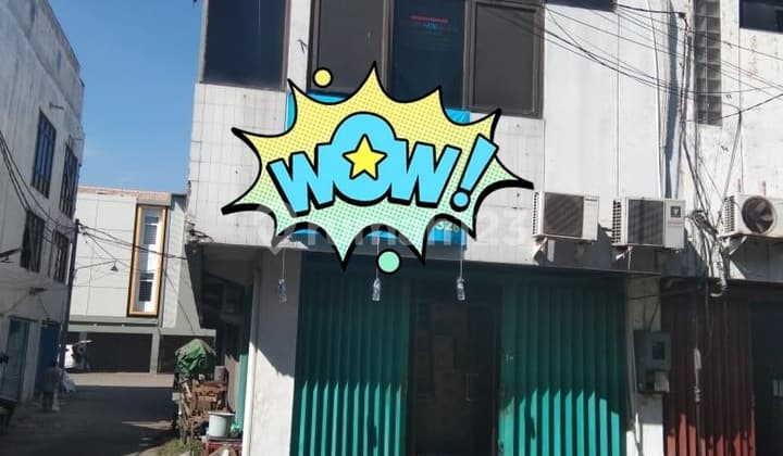 Silver East Shop House Facing Main Road