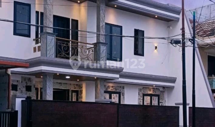 Fully Renovated House Like New, Manyar Kertoadi, Near Kertajaya, Dharmahusada