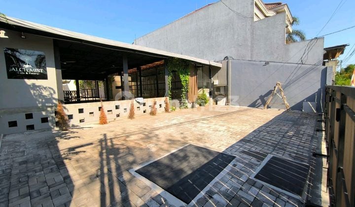 Dijual Rumah Usaha Layout Cafe Di Second Road Rungkut Asri