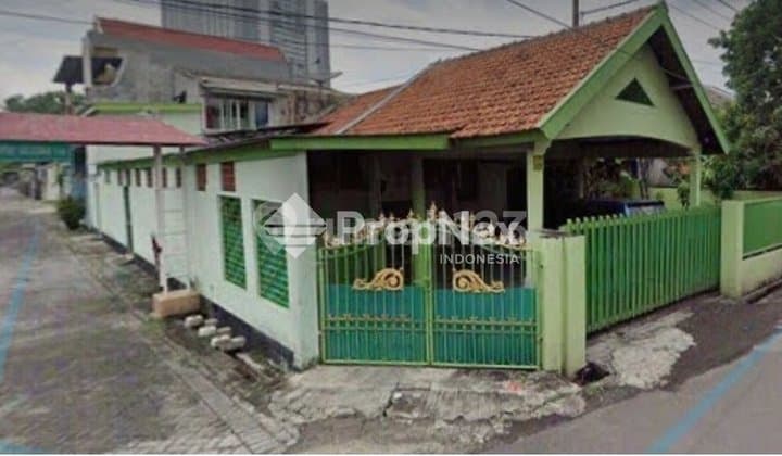 Raya Semampir dkt Semolowaru, Merr, baruk