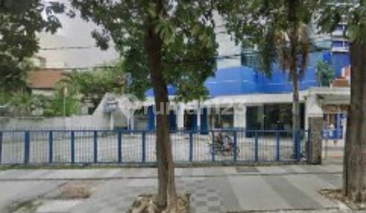 Area Komersial Tengah Kota di Raya Gubeng, Surabaya