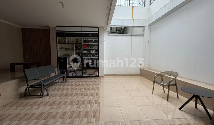 Nice Premium House For Sale Below Market Price In Kota Wisata Nice Premium House For Sale Below Market Price In Kota Wisata
