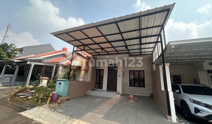 Baru Renovasi dan Kondisi Baru . Rumah Dijual Cepat dan Siap Dibangun 2 Lantai