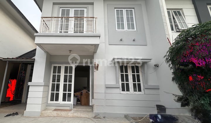 For Rent Newly Renovated 2-Story House in Kota Wisata Cibubur House in Kota Wisata