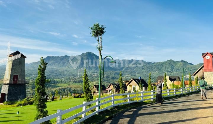 Cheap Land Near Jakarta Strategic Location Suitable for Investment