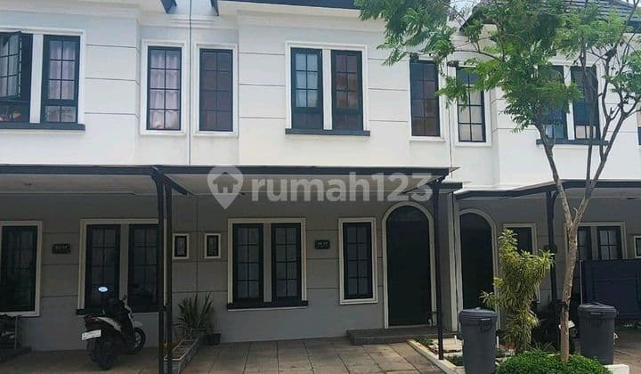 Dijual Rumah Mansion Nine Under 1M, Dekat Citraland, Wisata Bukit Mas , Royal Residence