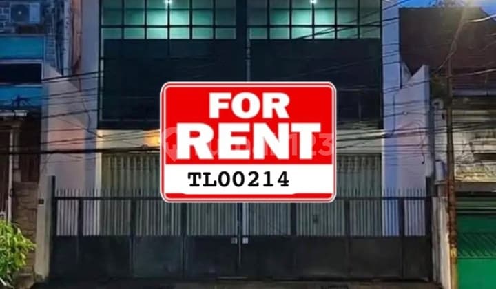 Disewakan Ruko 3 Lantai di Darmo