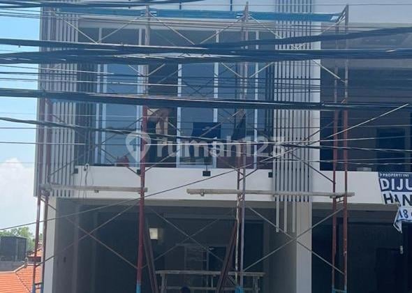 Ruko Strategis Benoa, 2 Lantai Lengkap dengan Rooftop dan Basement