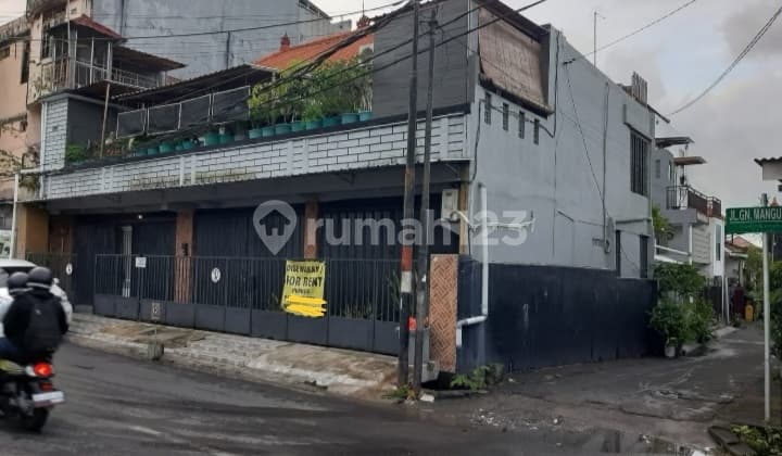 Toko Strategis 80m2 Di Pemecutan Denpasar