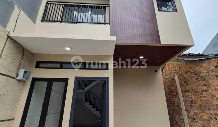 Rumah 2 Lantai Modern di Villa Indah Permai Bekasi Utara