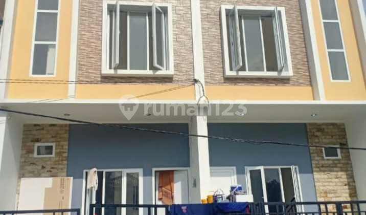 Rumah Baru Siap Huni di Komp Beacukai Sukapura Clincing