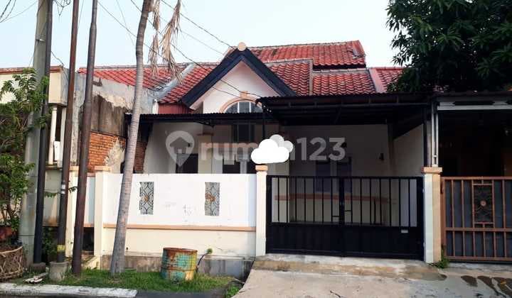 House in the Taman Sari Harapan Indah Bekasi Cluster