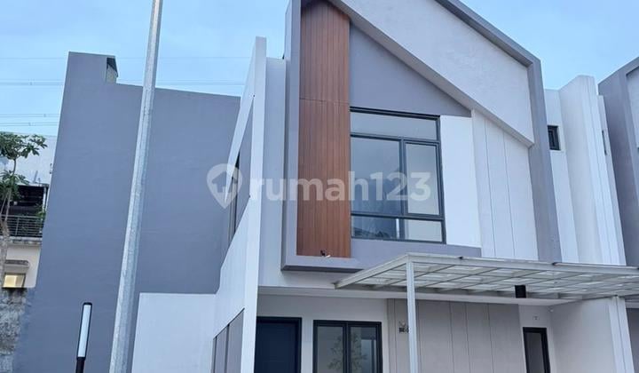Rumah di Kota Mandiri Harapan Indah Bekasi, Siap Huni