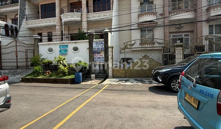 Rumah Bagus 3Lt Siap Huni di Pluit Jakpus