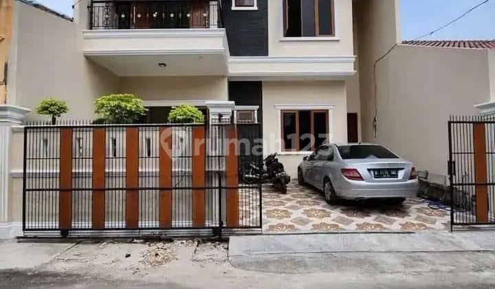 Rumah Baru Siap Huni Rawamangun Jakarta Timur Baru