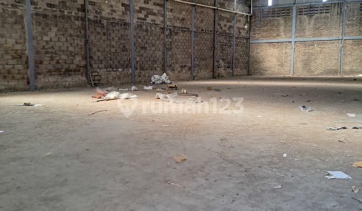 Disewakan Gudang Siap Pakai Dekat Tol Kopo , Akses Kontener