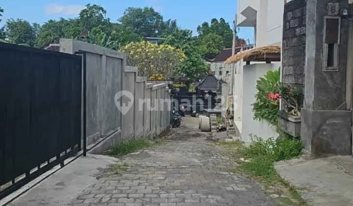For Sale: Beautiful Land in Kerobokan, Badung