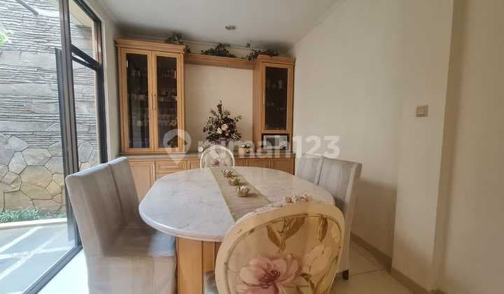 Dijual Rumah Mewah Modern Area Exlusive Setraduta Bandung Utara