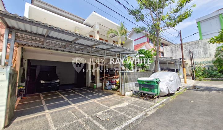 Rumah disewakan di Komplek Keuangan Cilandak