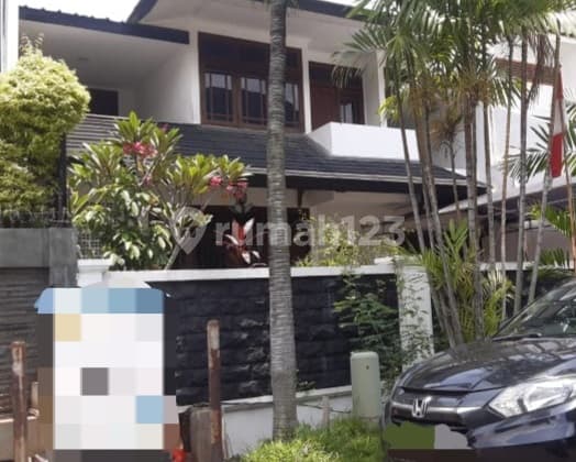House in Berdikari Housing, Pemuda Street, Rawamangun, East Jakarta.