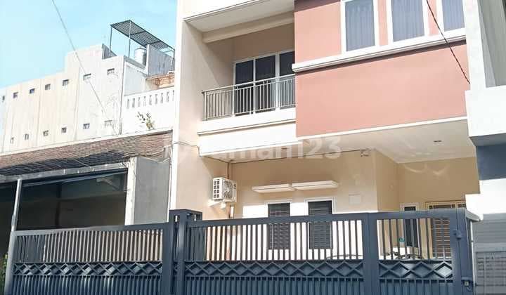 Good House Prime Location 3¼ Floors Semi-Furnished in Sunter