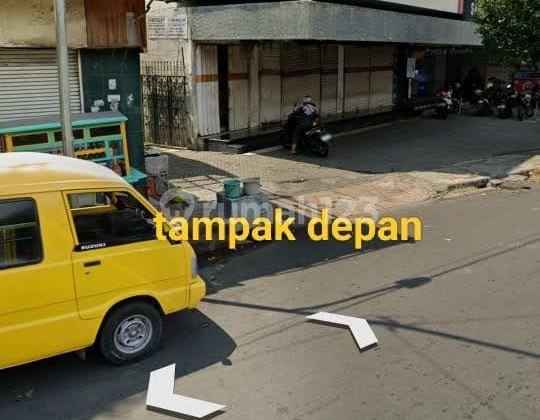 Tanah dan bangunan. Pusat Kota Probolinggo Tanah dan bangunan. Pusat Kota Probolinggo