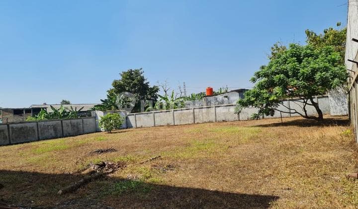 Gudang Bypass Krian, Sidoarjo.