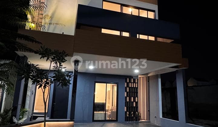 Toll Access Namaya Park Pamulang House